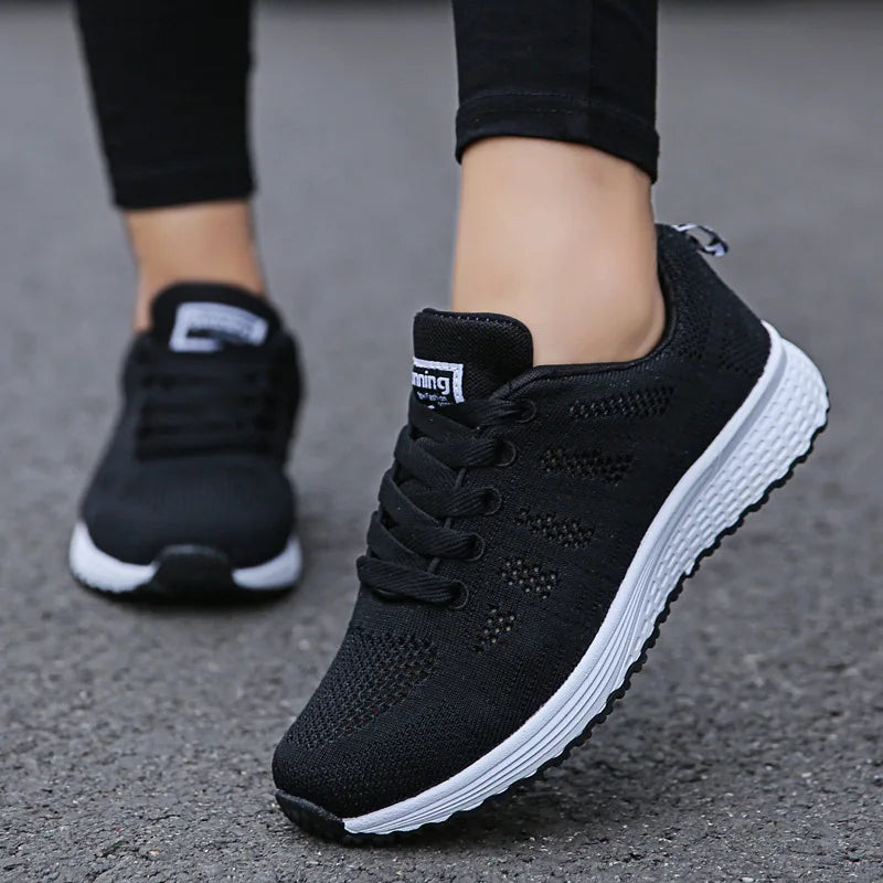 Sepatu Sneakers Wanita Bahan Jaring Halus - Sangat Ringan & Adem Semua Ukuran