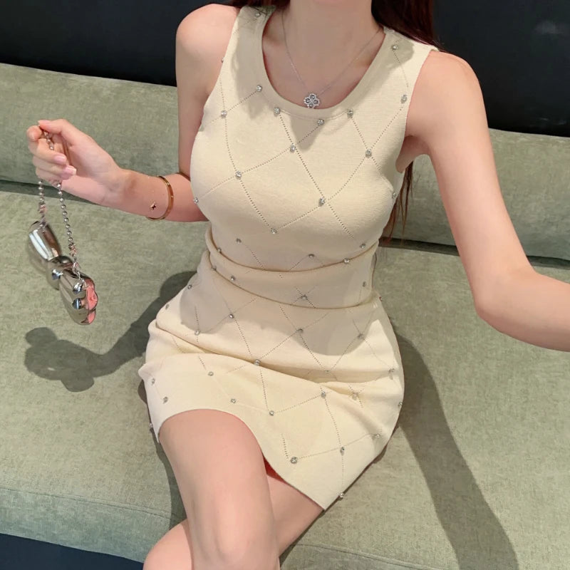 GAUN PENDEK RAJUT WANITA TANPA LENGAN MODEL RAMPING ELEGAN & SEKSI | Women's Slim Fit Elastic Knitted Sleeveless Mini Dress Casual Elegant Party Daily Wear