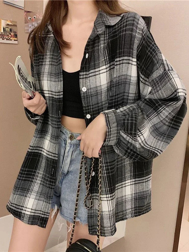 KEMEJA WANITA MOTIF KOTAK-KOTAK LENGAN PANJANG GAYA SANTAI & ELEGAN | Women's Plaid Shirt Long Sleeve Vintage Loose Casual Blouse Fashion