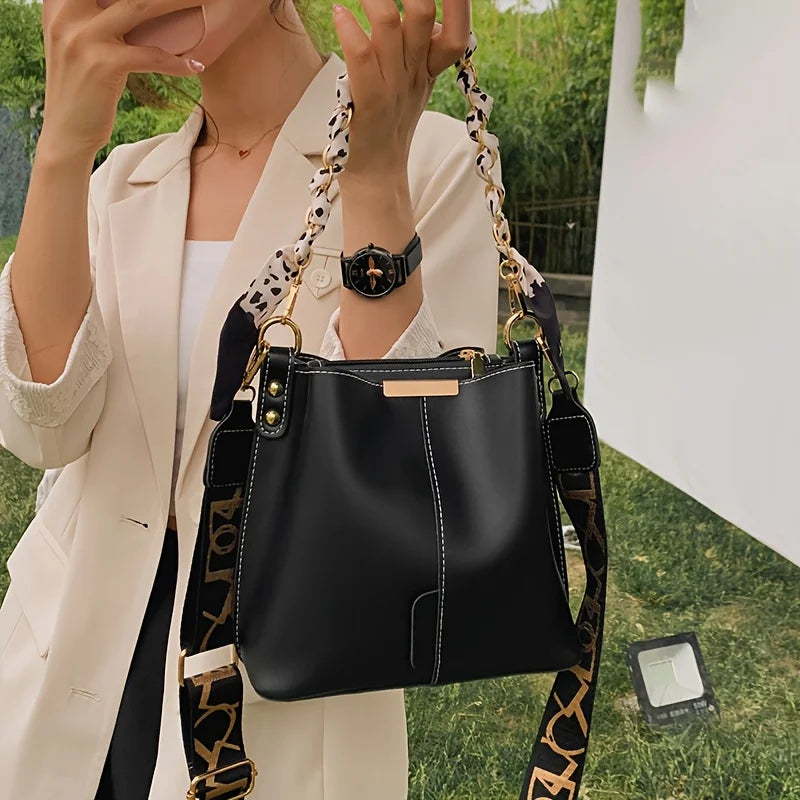 TAS WANITA MODEL BARU KAPASITAS BESAR TALI RANTAI ELEGAN - BERKAH REJEKIMU GROUP