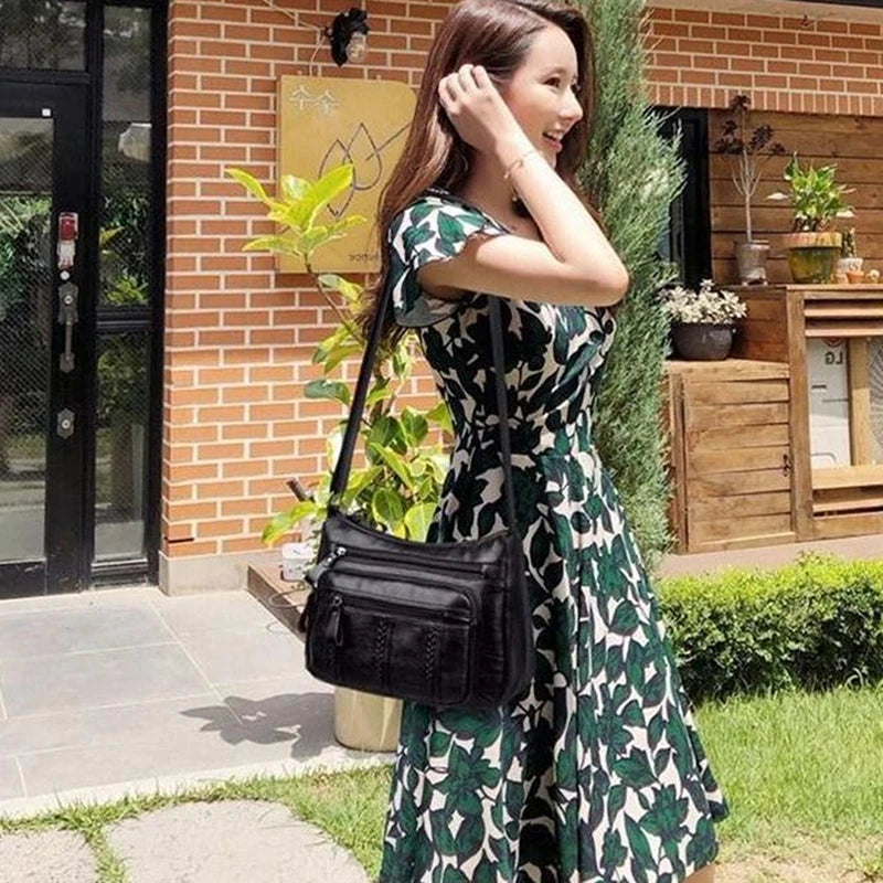 TAS SELEMPANG WANITA BAHAN PU KULIT LEMBUT MULTILAPIS - BERKAH REJEKIMU GROUP
