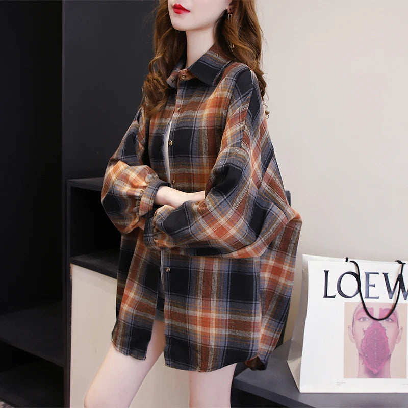 KEMEJA WANITA MOTIF KOTAK-KOTAK LENGAN PANJANG GAYA SANTAI & ELEGAN | Women's Plaid Shirt Long Sleeve Vintage Loose Casual Blouse Fashion