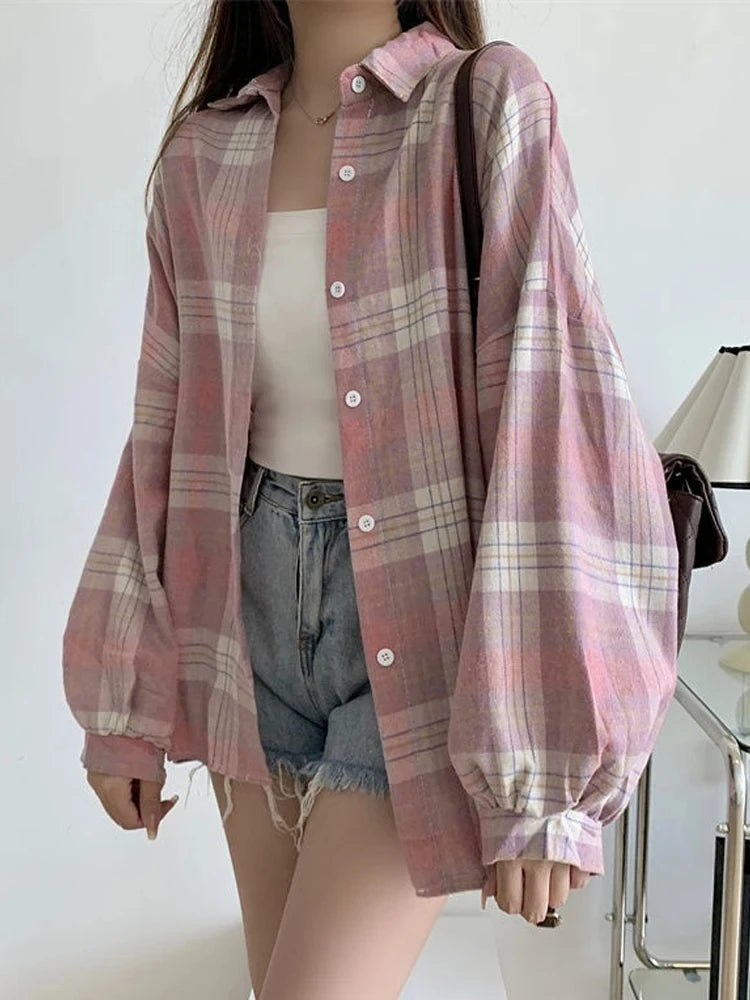 KEMEJA WANITA MOTIF KOTAK-KOTAK LENGAN PANJANG GAYA SANTAI & ELEGAN | Women's Plaid Shirt Long Sleeve Vintage Loose Casual Blouse Fashion
