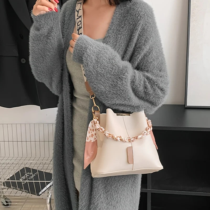 TAS WANITA MODEL BARU KAPASITAS BESAR TALI RANTAI ELEGAN - BERKAH REJEKIMU GROUP