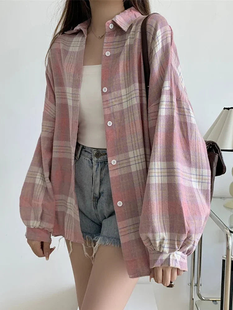 KEMEJA WANITA MOTIF KOTAK-KOTAK LENGAN PANJANG GAYA SANTAI & ELEGAN | Women's Plaid Shirt Long Sleeve Vintage Loose Casual Blouse Fashion
